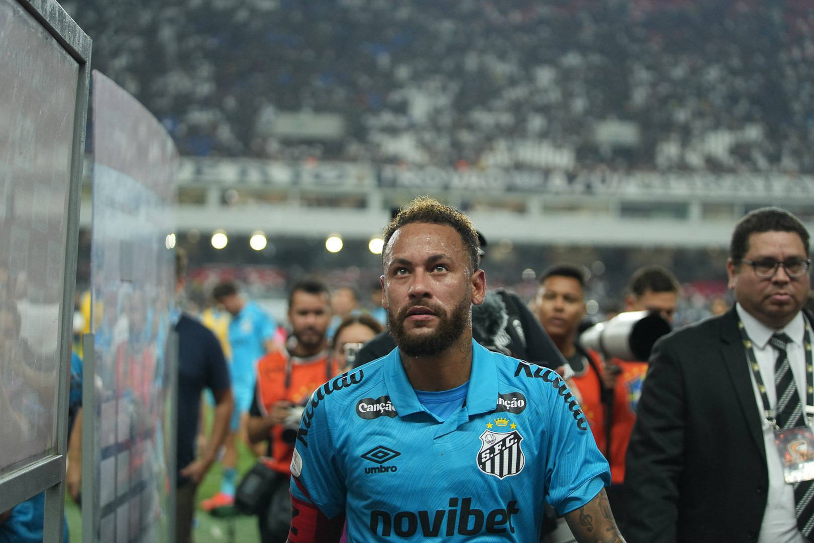 Neymar, în centrul unui nou scandal în Brazilia. Ar putea fi vizat de măsuri disciplinare după ieșirea sa nervoasă. VIDEO