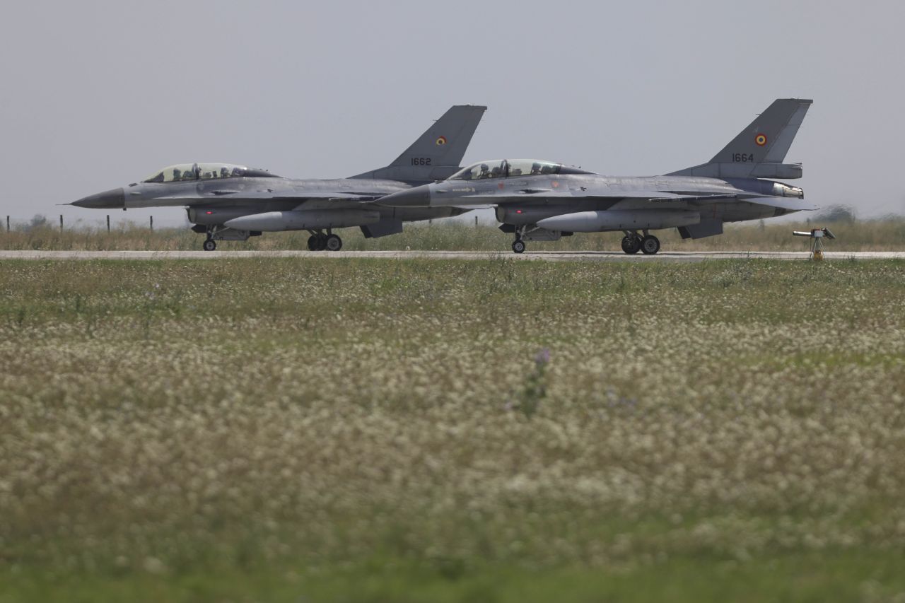 Ro-Alert în Tulcea, după ce o dronă a fost detectată în apropierea României. Două F-16 au fost ridicate de la sol