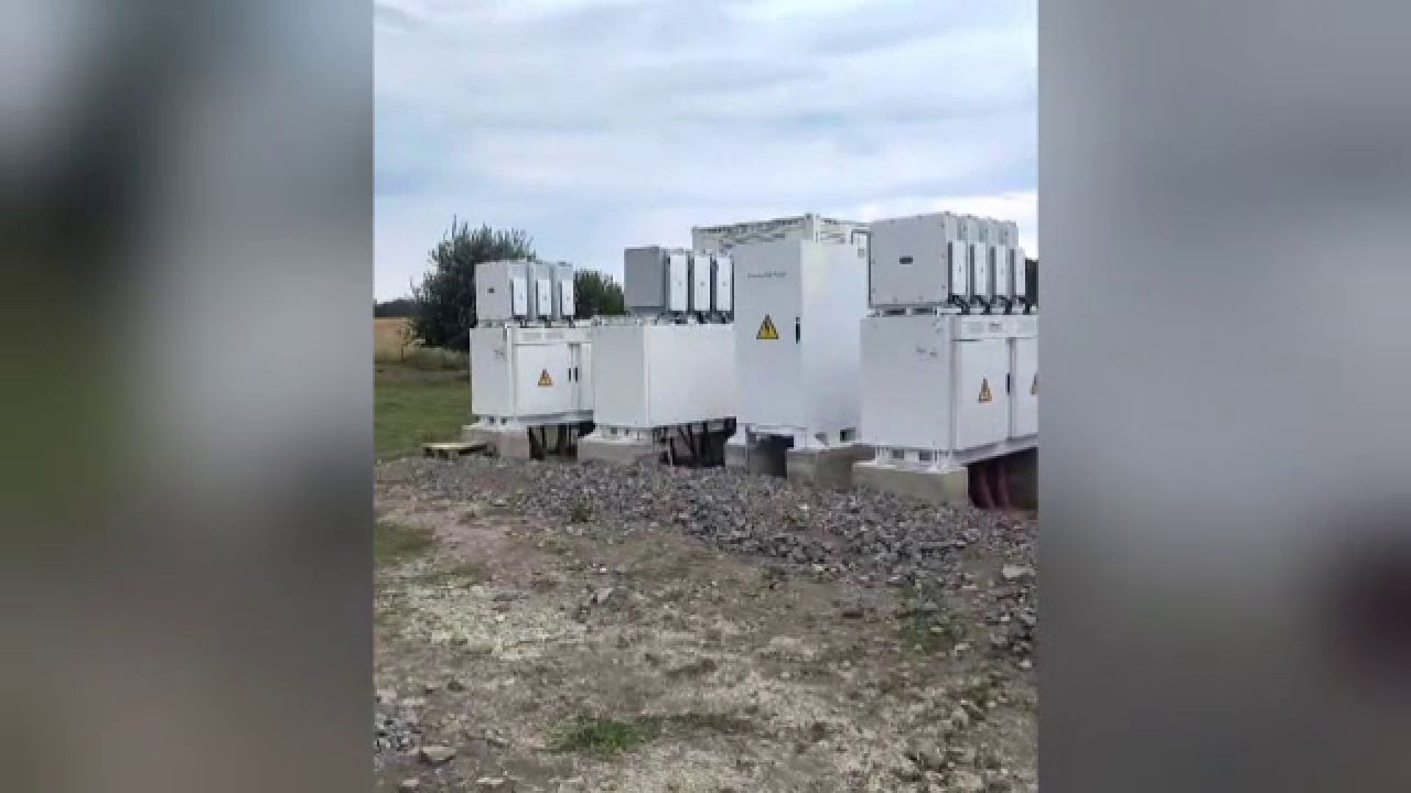 Măsuri pentru criza energetică. România investește cu întârziere în baterii. Capacitatea de stocare s-ar putea dubla în 2026