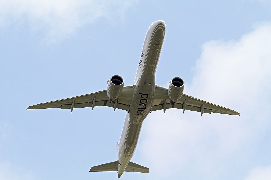 Un avion nu a putut decola din cauza comportamentului unui copil. „Asta depășește limitele”