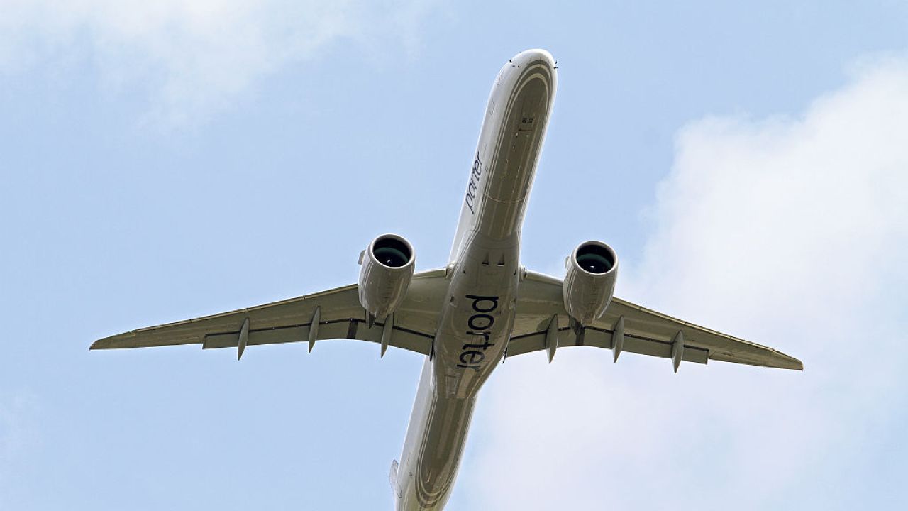 Un Boeing 787 cu destinaţia Hanoi s-a întors la Munchen din cauza unor probleme tehnice