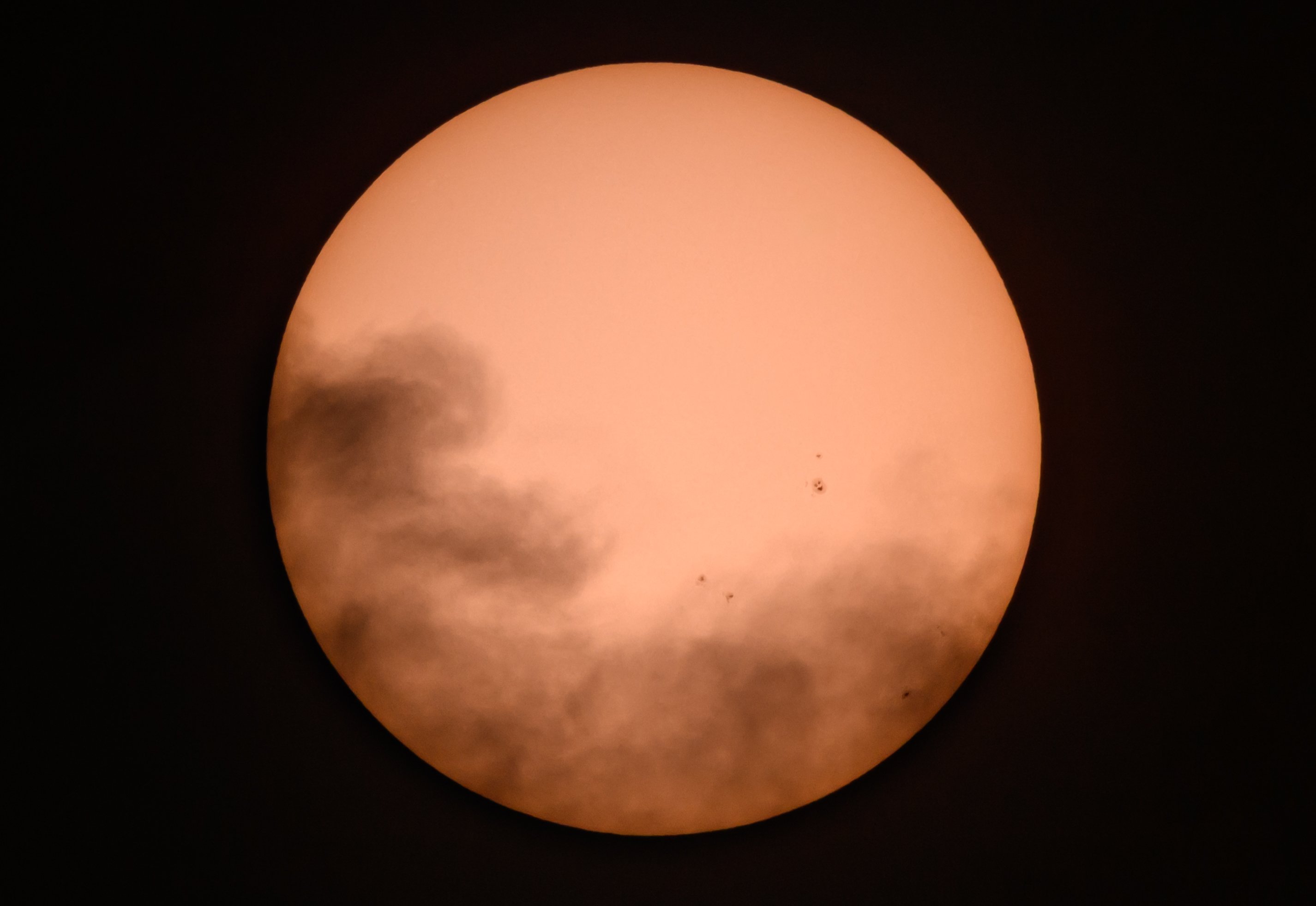 Pregătirile din Spania pentru eclipsa de Soare, marcate de riscul declanșării unor incendii de vegetație
