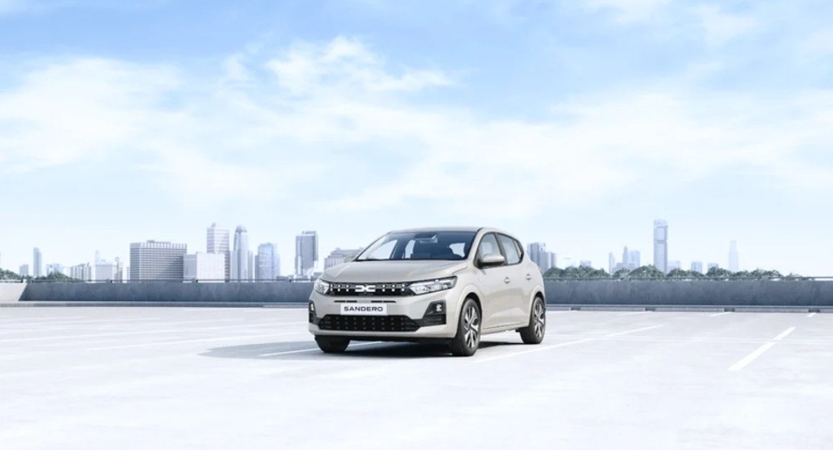 Dacia dă startul la comenzi pentru Sandero Hybrid 155. Cât costă noul model