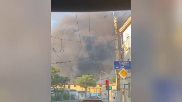 Atac ucrainean masiv asupra Novorossisk, fortăreața flotei ruse din Marea Neagră. Putin amenință Occidentul cu represalii