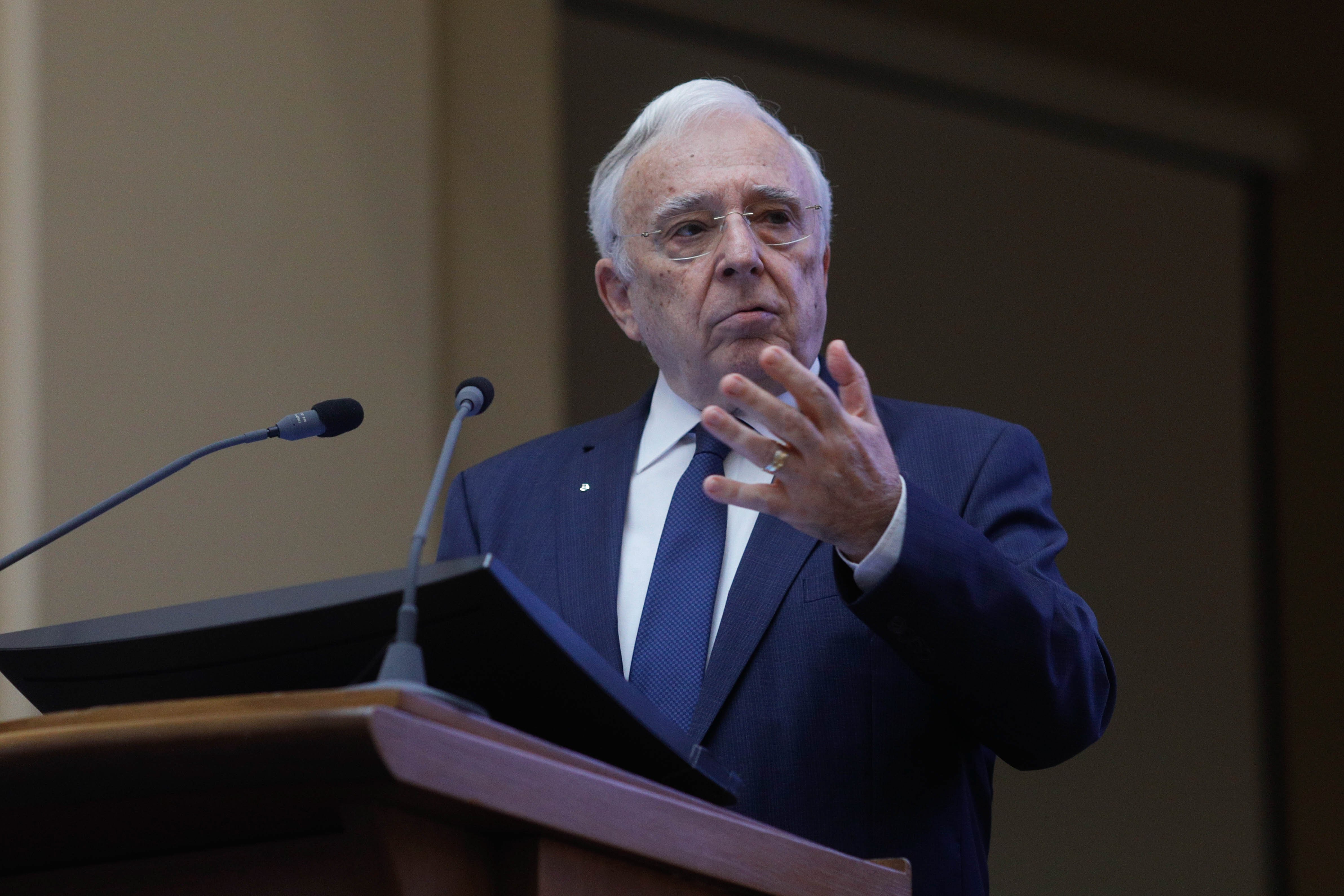 Cât de aproape a fost România să adopte euro. Mugur Isărescu: BNR pregătea inclusiv transportul și depozitarea banilor