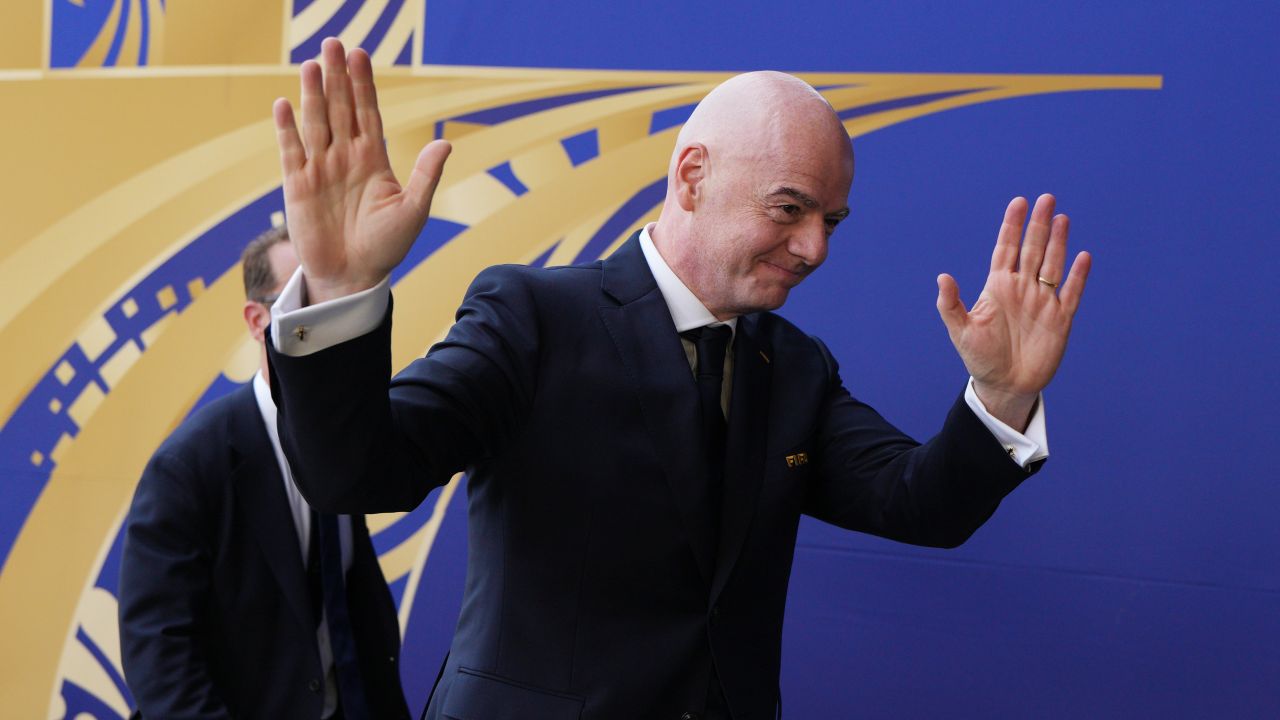 Scandal la FIFA: președintele Infantino este contestat