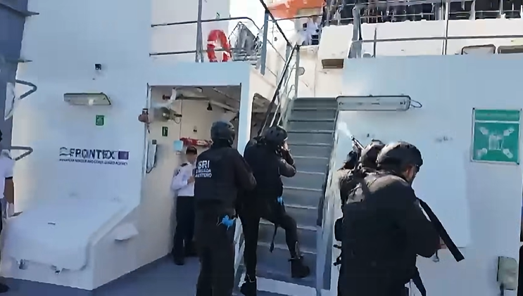 Trupele SRI au descins pe un vas din Marea Neagră. Ce s-a întâmplat | FOTO & VIDEO
