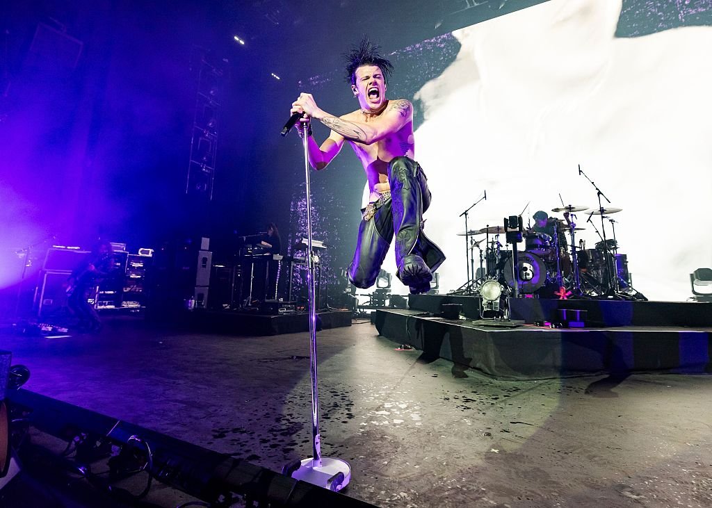 Yungblud a aflat chiar înainte de show-ul de la UNTOLD Dubai că este nominalizat la trei premii Grammy.