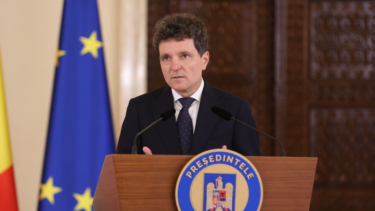 Nicușor Dan propune diplomat independent pentru premier: Luca Niculescu