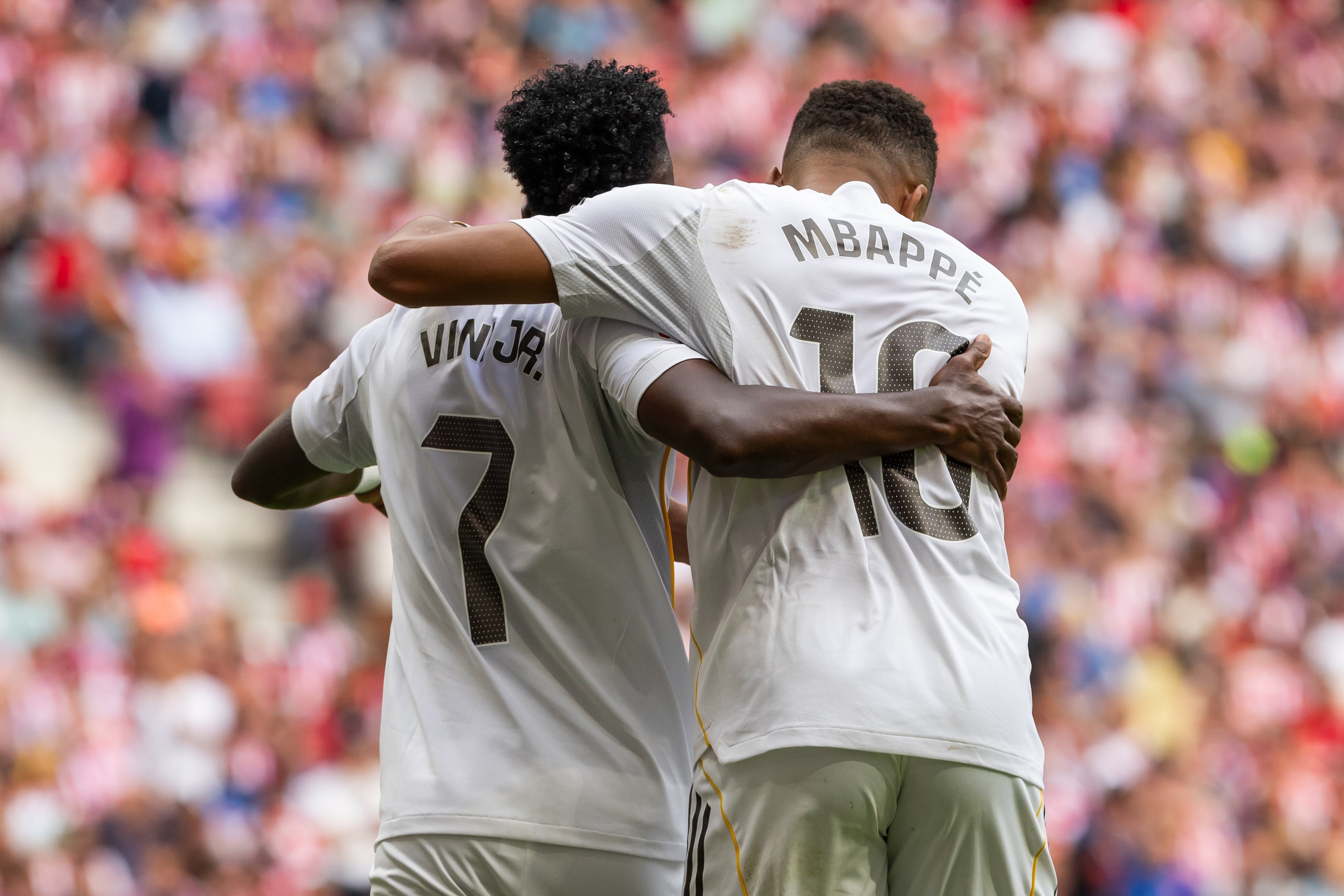 Real Madrid, cel mai valoros brand de fotbal din lume pentru al treilea an consecutiv. Valorează 2,4 miliarde de euro
