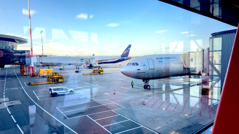 Planul secret al Ucrainei: Până la 1.000 de drone cu IA urmau să atace aeroporturile din Moscova fără control uman