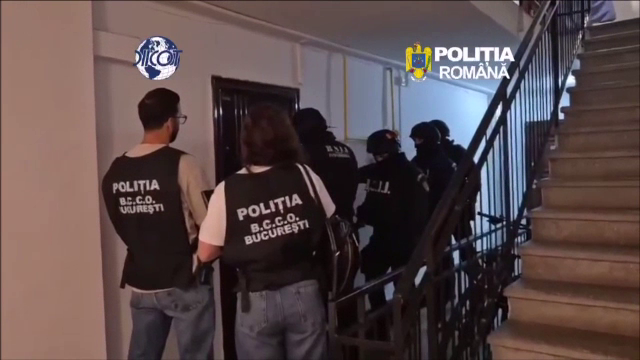 Un fost pilot de linie ar fi violat o fetiță de 11 ani și ar fi exploatat-o sexual ani la rând. Detalii șocante din anchetă