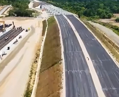 Tunelul de aproape 2 kilometri de pe Autostrada Lugoj - Deva, aproape de străpungere. Când ar putea fi gata lucrările
