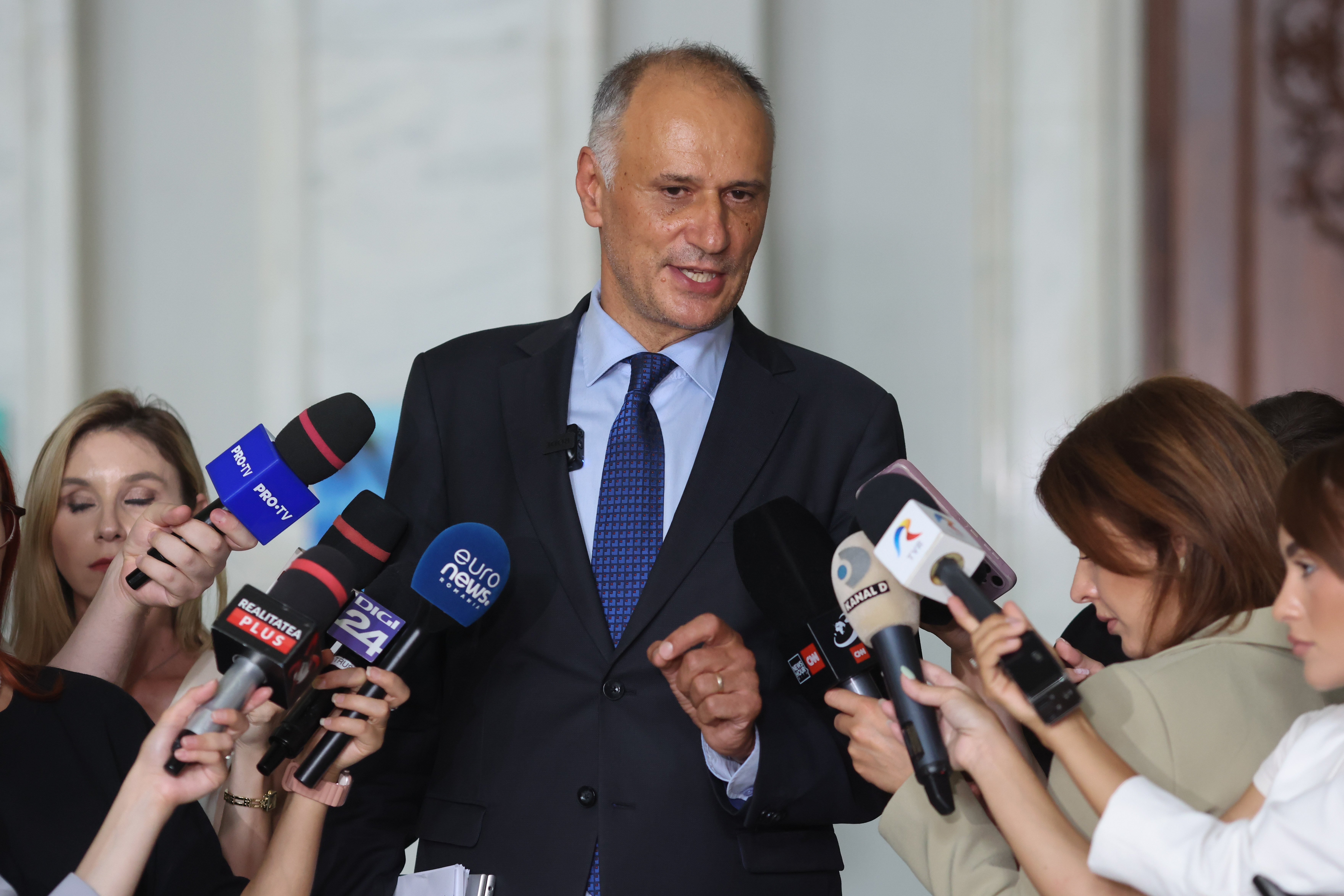 USR, supărați pe aliații din PNL, din cauza Legii integrității: ”Au închis ochii, folosindu-se de un pretext convenabil lor”