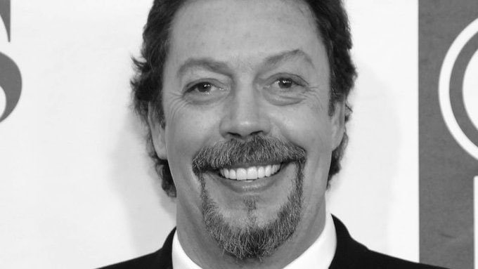 A murit Tim Curry. Starul din „The Rocky Horror Picture Show” avea 80 de ani