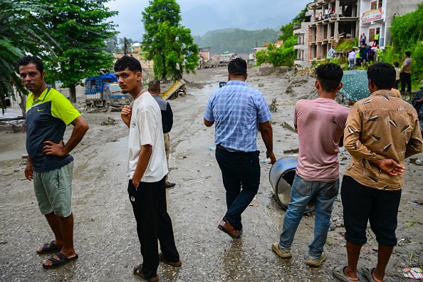 Dezastrul din Nepal, explicat: prăbușirea de la 7.000 de metri care a declanșat o viitură ireală