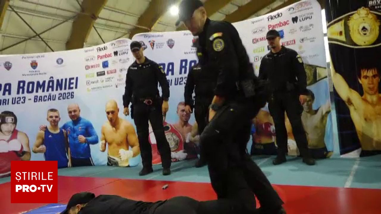 Poza pentru articolul Polițiștii și jandarmii au „descins” la Cupa României la Box. Un fost campion al României a intrat din nou în ring