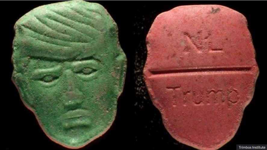 Pastile de ecstasy cu chipul lui Donald Trump, extrem de periculoase. Autoritățile avertizează asupra unei substanțe letale