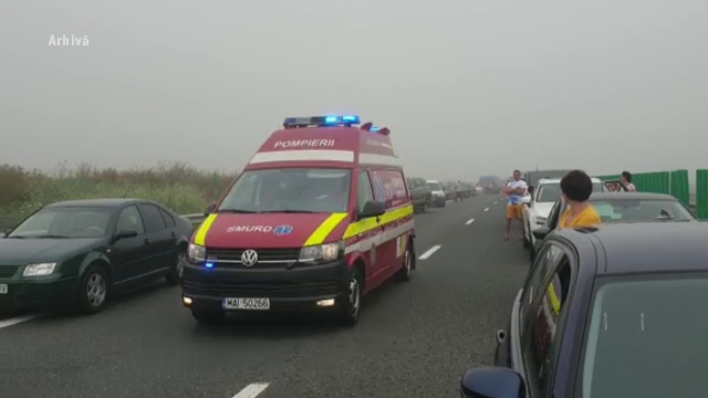 Noi reguli pentru șoferi. Ce vor trebui să facă dacă trece o ambulanță. Se poate ajunge la suspendarea permisului - Proiect