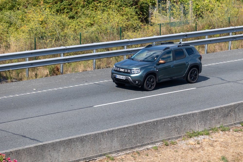 Un tată a condus 140 de km pe autostradă fără să-și dea seama că și-a uitat fiul la o benzinărie, în Spania. Ce a urmat