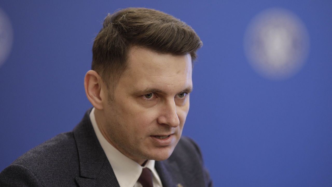 Abrudean: Dacă Guvernul Mureșan pică, președintele trebuie să ia în calcul alegerile anticipate