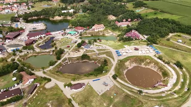 Stațiunea din România în care s-au investit milioane de euro, dar turiștii vin doar vara. Care este motivul