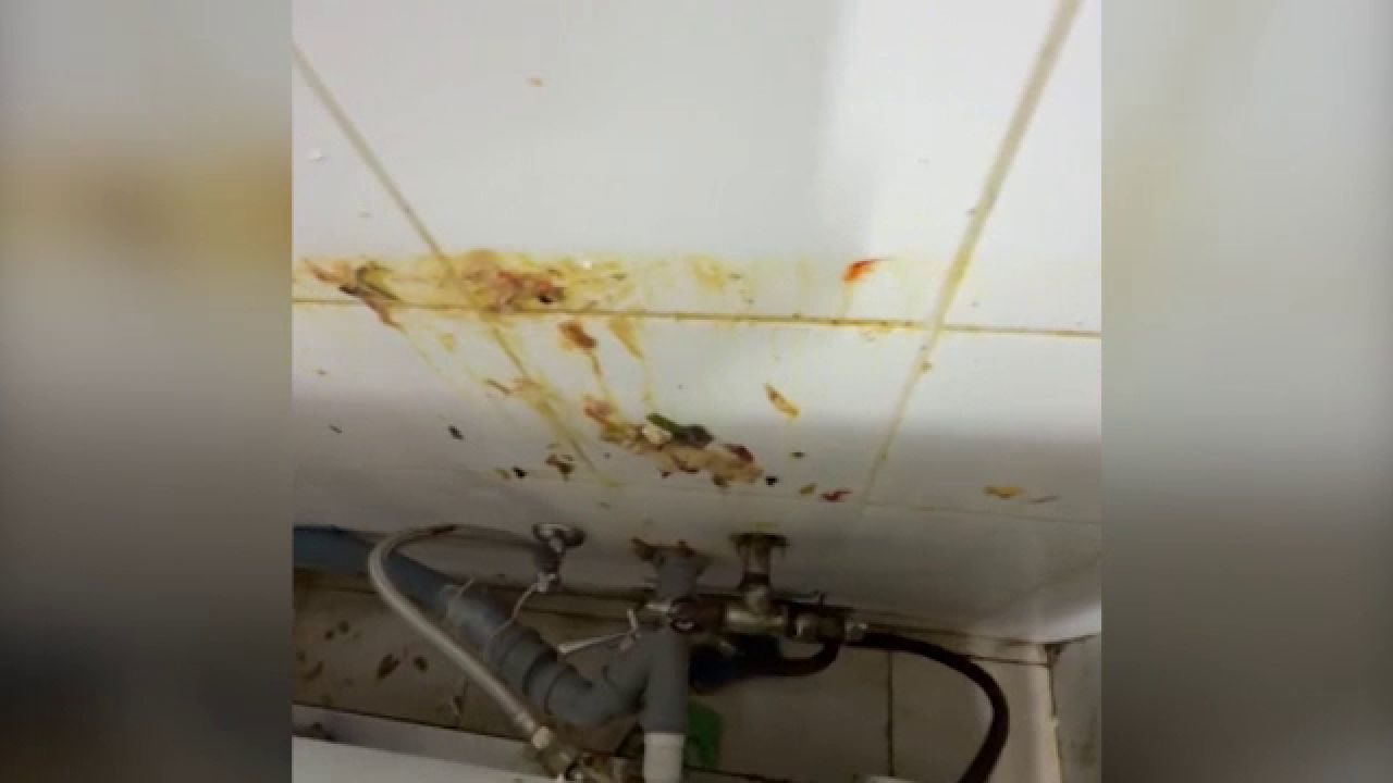 Hotel din Saturn unde zeci de turiști s-au îmbolnăvit, sancționat și închis temporar