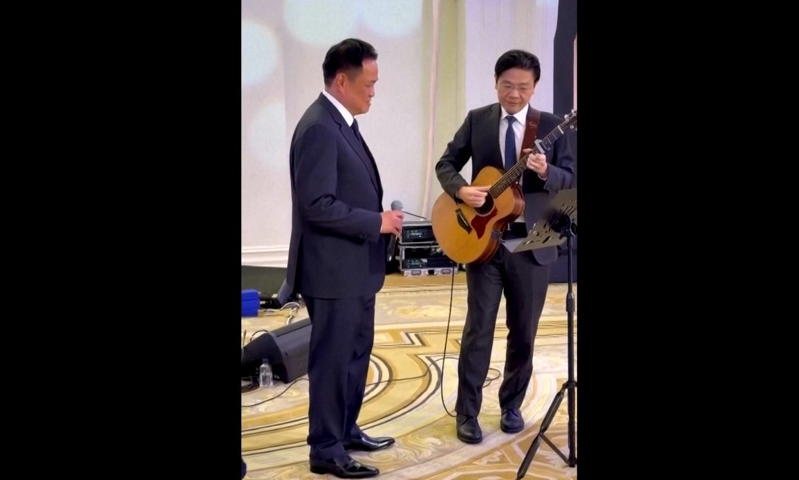 VIDEO: Prim-miniștrii Thailandei și Singapore au cântat piesa ”Let It Be” a formației Beatles într-o vizită oficială