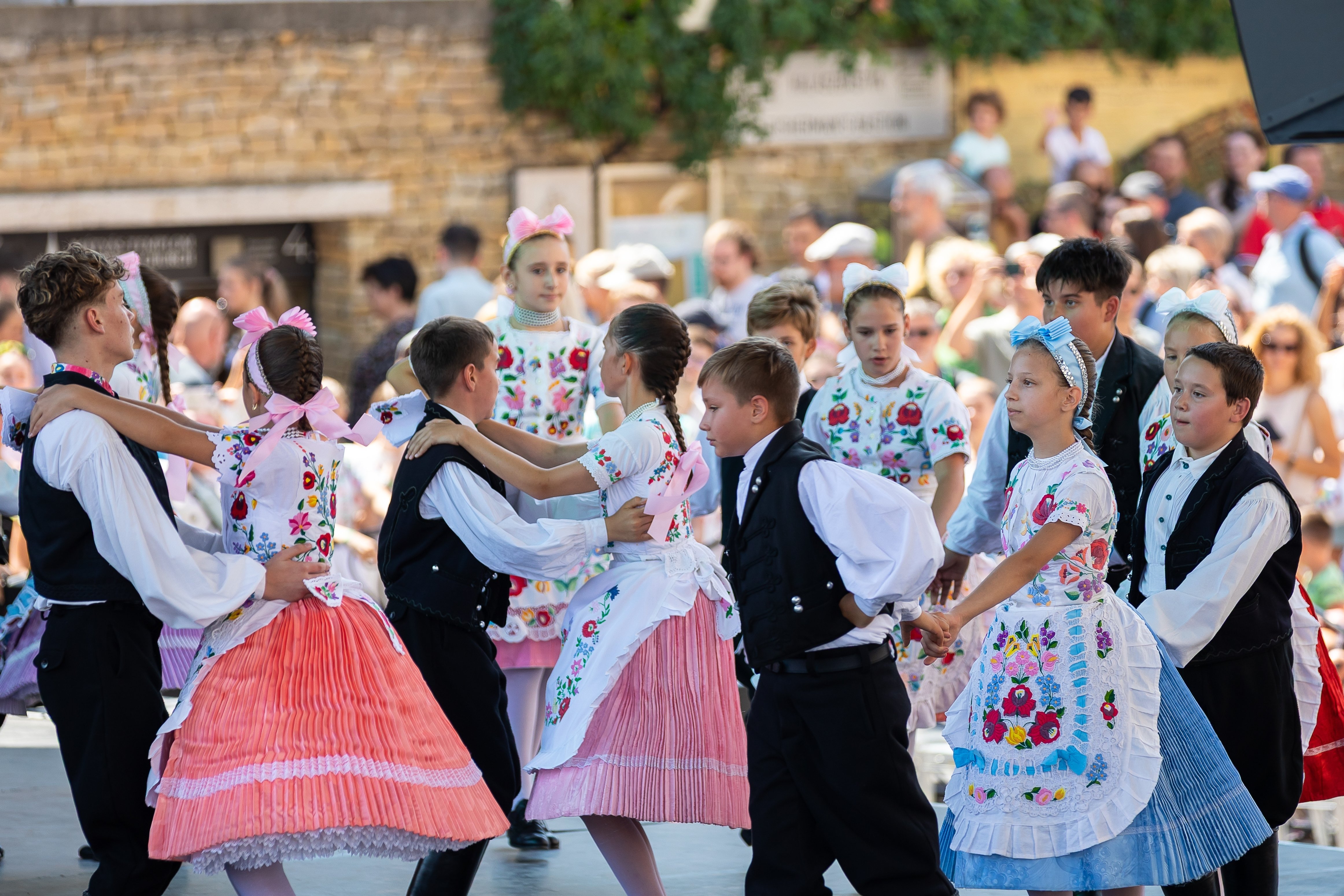 Cum învață limba română copiii maghiari din Miercurea Ciuc. "Este important să spunem acest lucru”