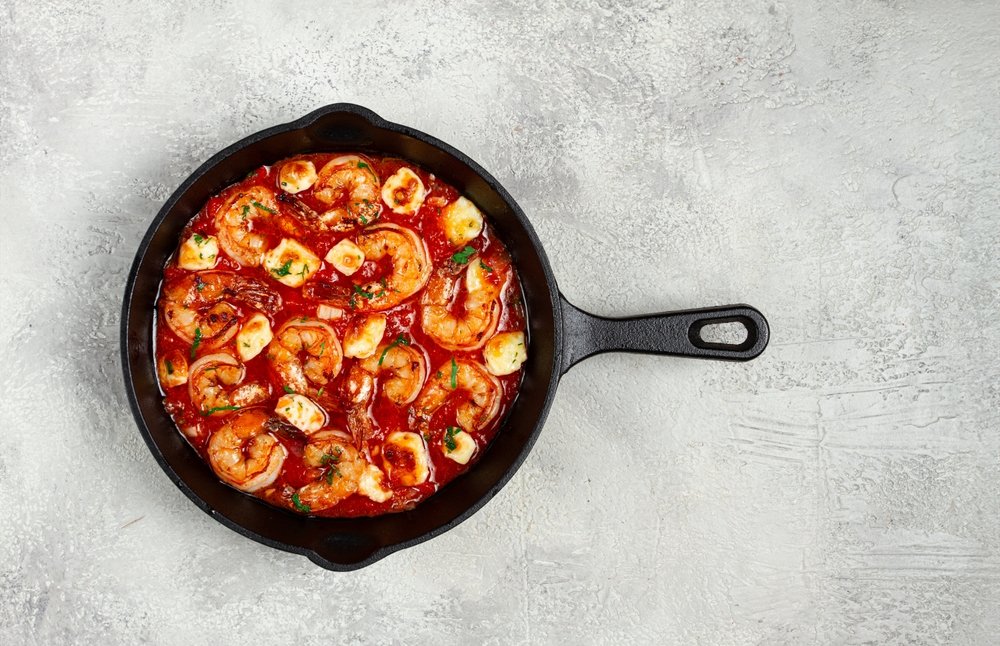 Creveți Saganaki ca în Grecia. Rețeta rapidă care schimbă complet sosul