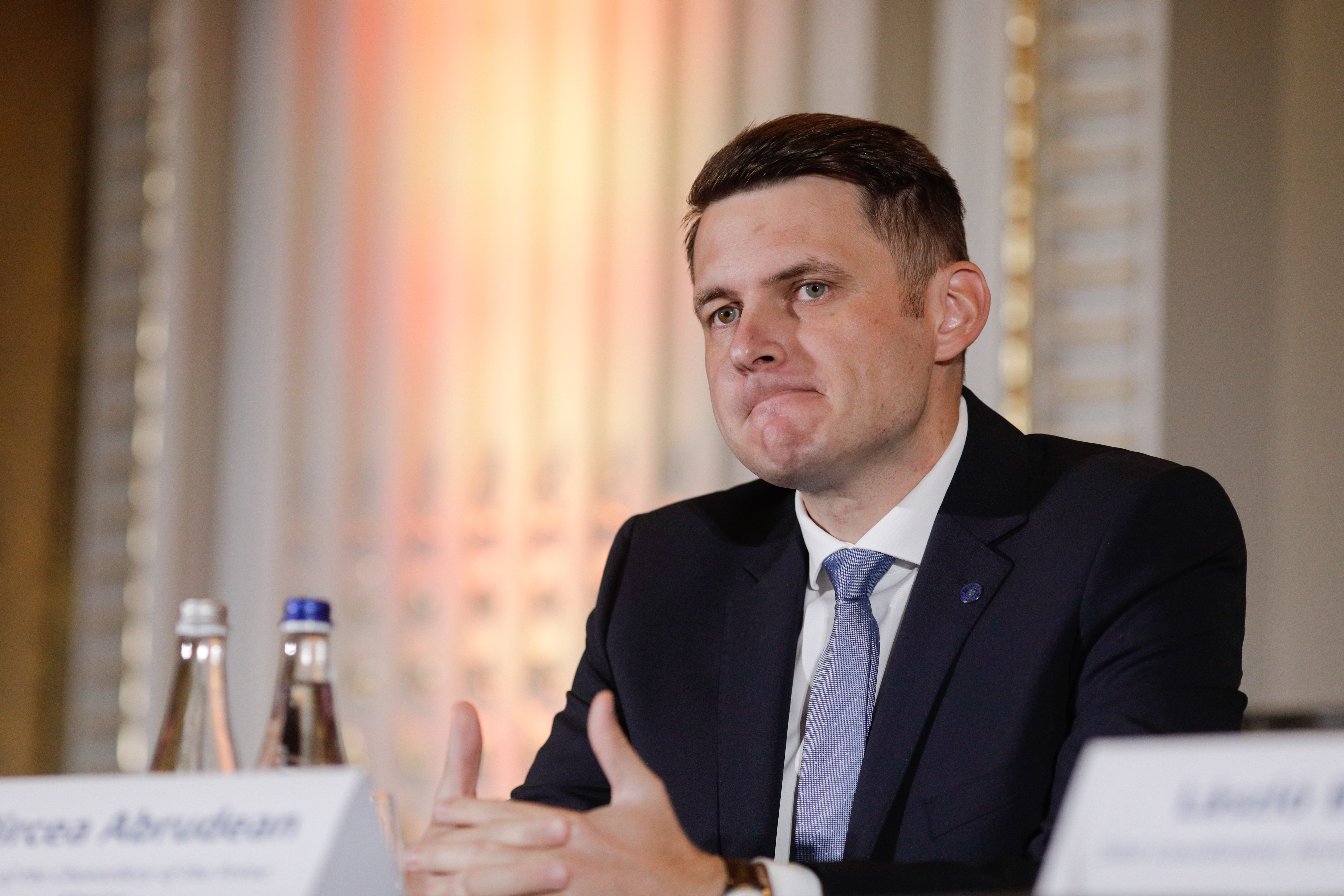 Președintele Senatului, despre haosul politic: România nu poate fi guvernată prin negocieri ascunse și voturi împrumutate