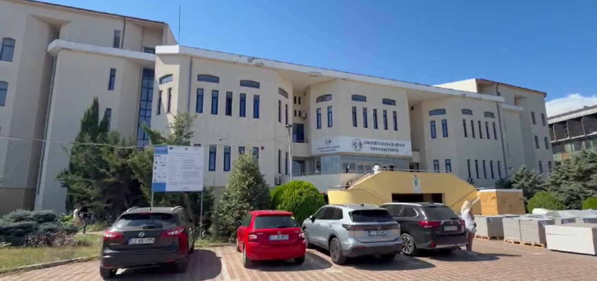 Patru persoane, reținute în dosarul fraudării examenelor de la Universitatea Ovidius. Anunțul făcut de DNA
