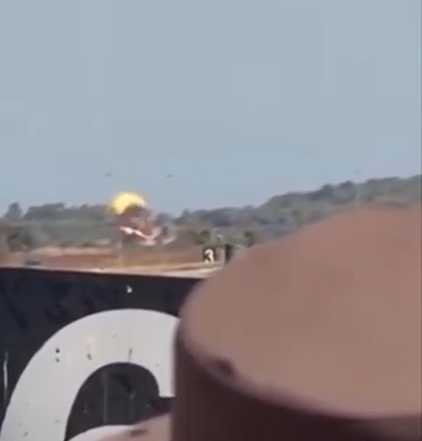 Doi piloţi au murit în urma prăbuşirii avionului de vânătoare la un spectacol aviatic de lângă Atena
