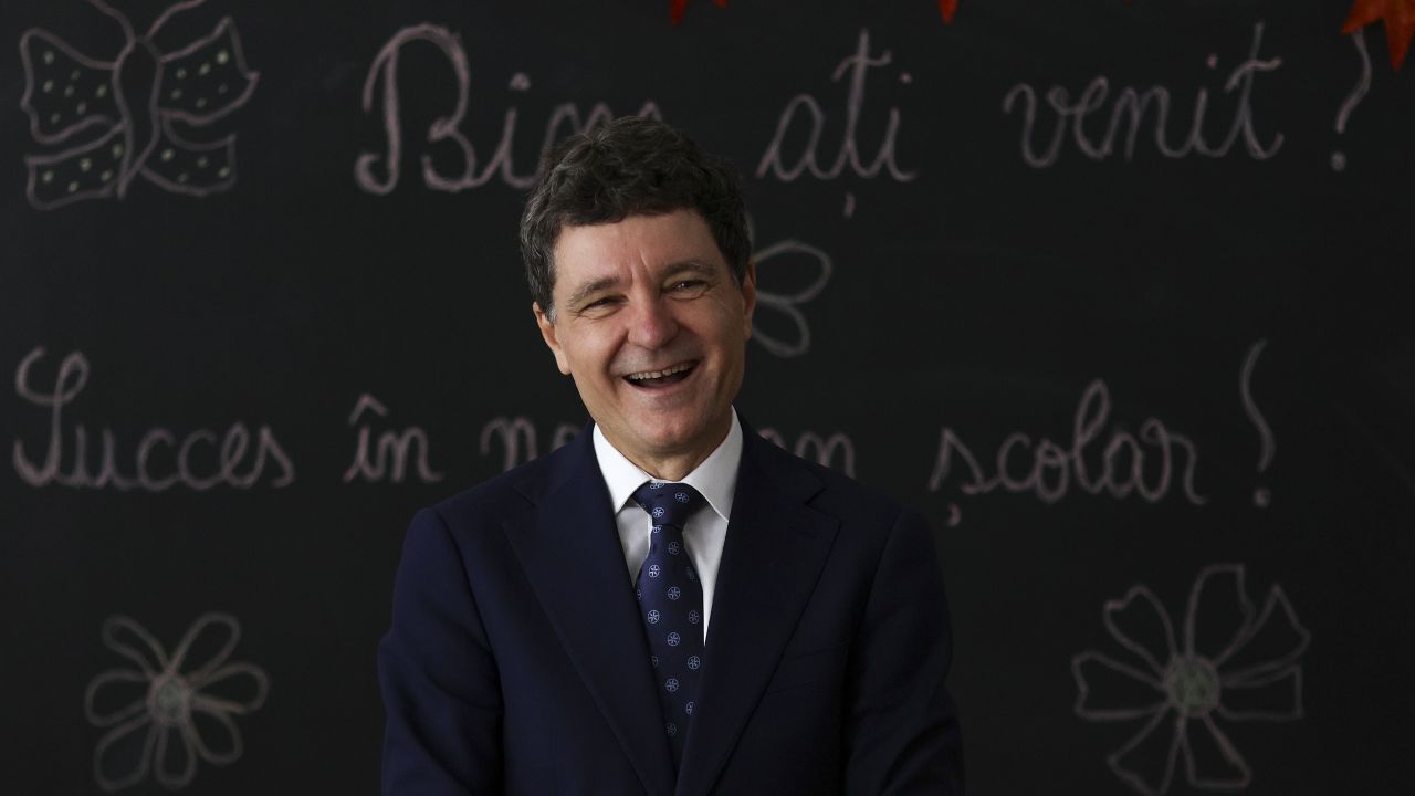 Nicușor Dan despre cât de rău îi afectează pe elevi disputa politică și lipsa guvernului