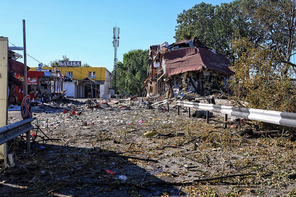 Cel puțin doi oameni au murit, iar trei au fost răniți într-un atac cu drone la la granița Ucrainei cu Republica Moldova