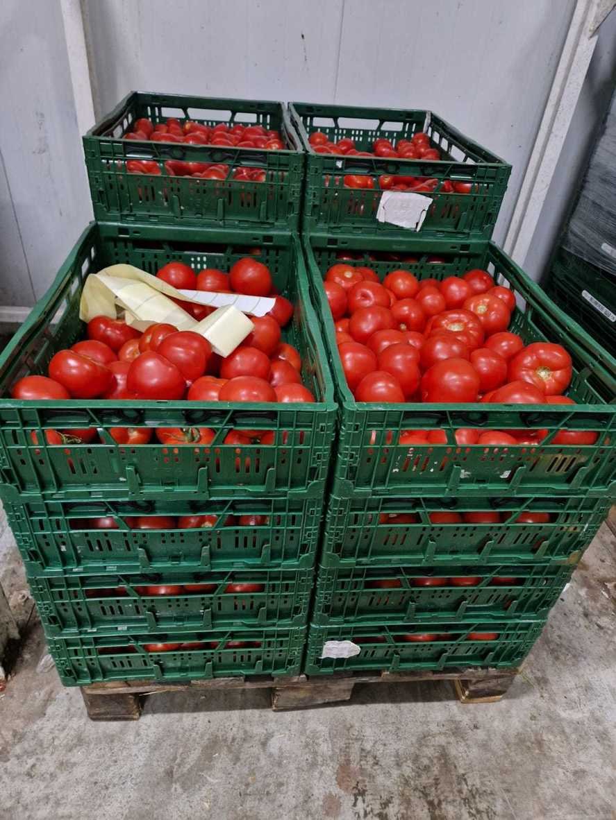 Legume din Uzbekistan, vândute drept produse românești. ANSVSA a retras peste 15 tone de marfă din depozite din Ilfov