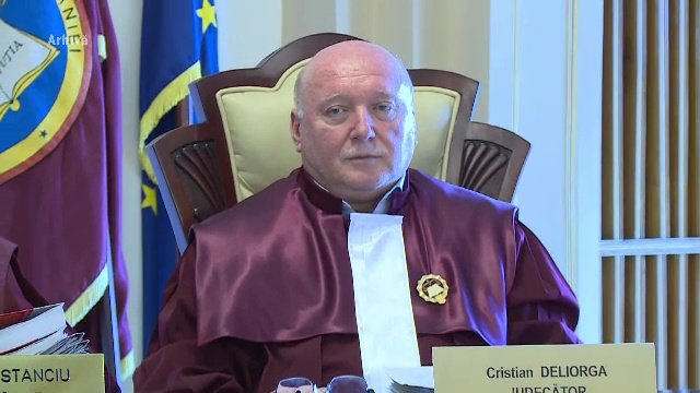 Scandalul Mykonos. Mihai Daraban nu are timp să răspundă, iar judecătorul CCR Cristian Deliorga și-a închis telefonul