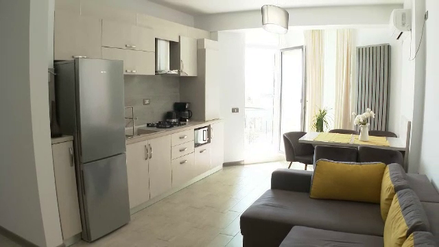 Comisia Europeană vrea să schimbe regulile pentru Airbnb. Orașele ar putea limita închirierile turistice