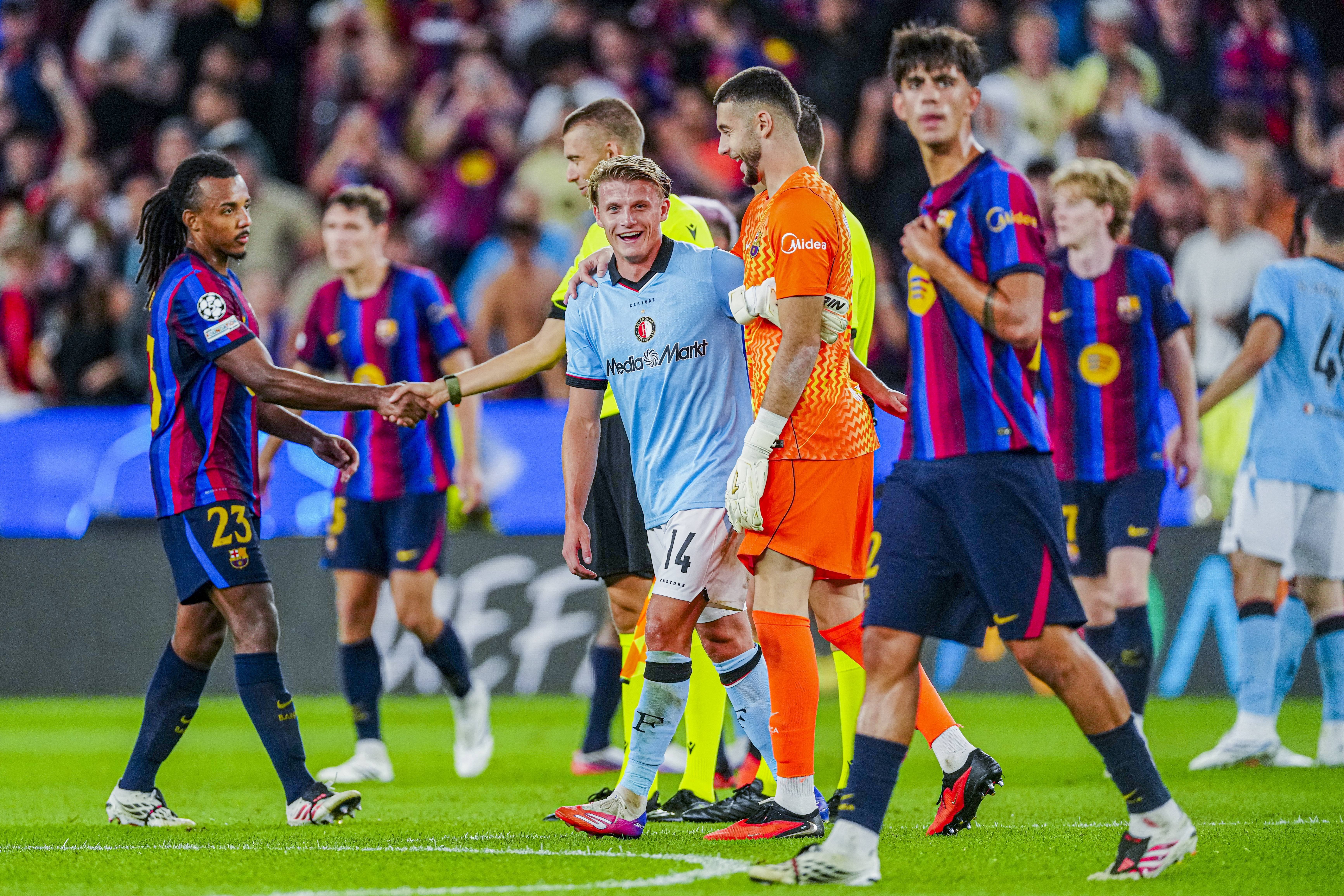 FC Barcelona a debutat în noul sezon al Ligii Campionilor cu o victorie clară, 5-1 cu Feyenoord