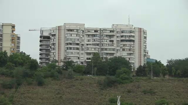 Cine sunt românii care ar putea beneficia de locuințe accesibile. UE alocă un buget de 13 milioane de euro