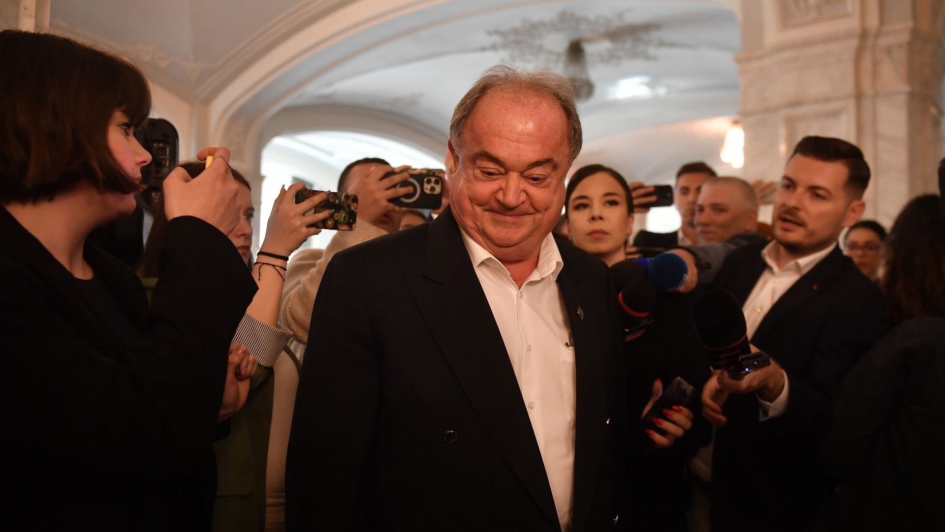 Vasile Blaga: Dacă dai puterea PSD, toate eforturile și cât a plătit poporul ăsta un an de zile se duc pe apa sâmbetei