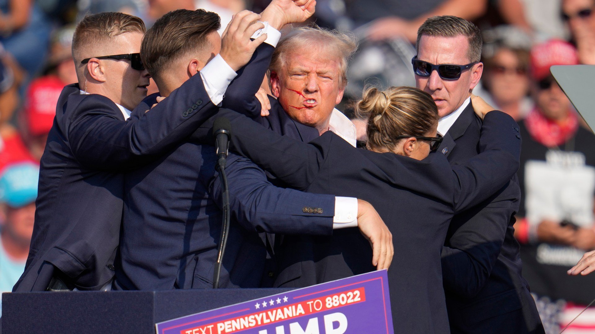 Autorul tentativei de asasinare a lui Trump a exersat trageri de la 90 de metri cu o zi înainte de atac, arată documente FBI