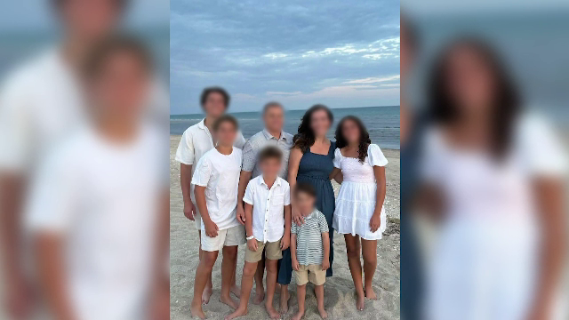 Tragedie într-o familie de români din SUA. Un copil de 5 ani a murit după ce a fost uitat în mașină, pe caniculă