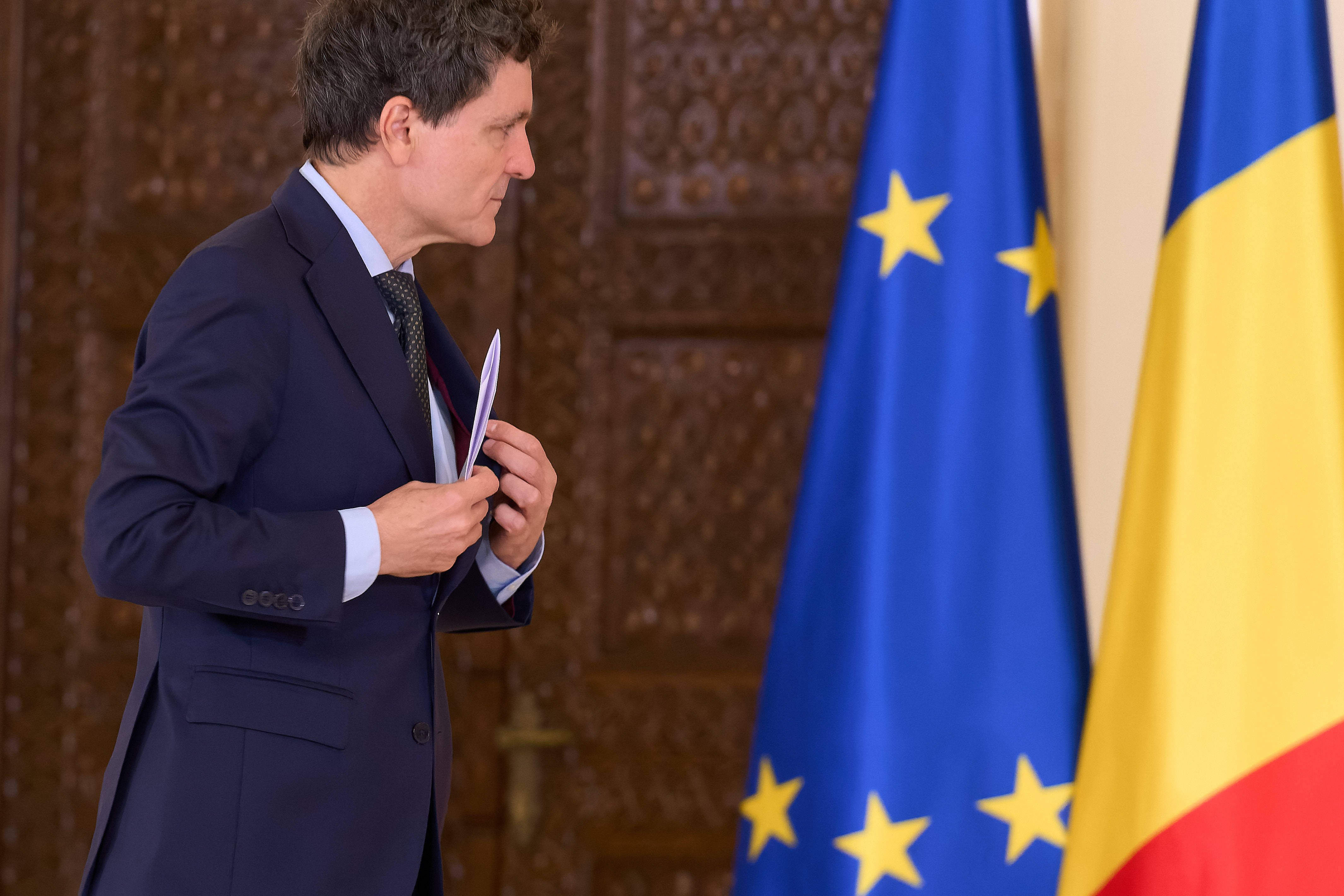 Nicușor Dan a mers la o mănăstire din Suceava înainte de a pleca în Ucraina. Ce se va discuta pentru România