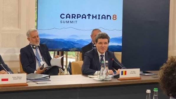Ce spune Nicușor Dan, din Ucraina, despre românii din această țară. ”Vor putea să își exprime mai bine identitatea”