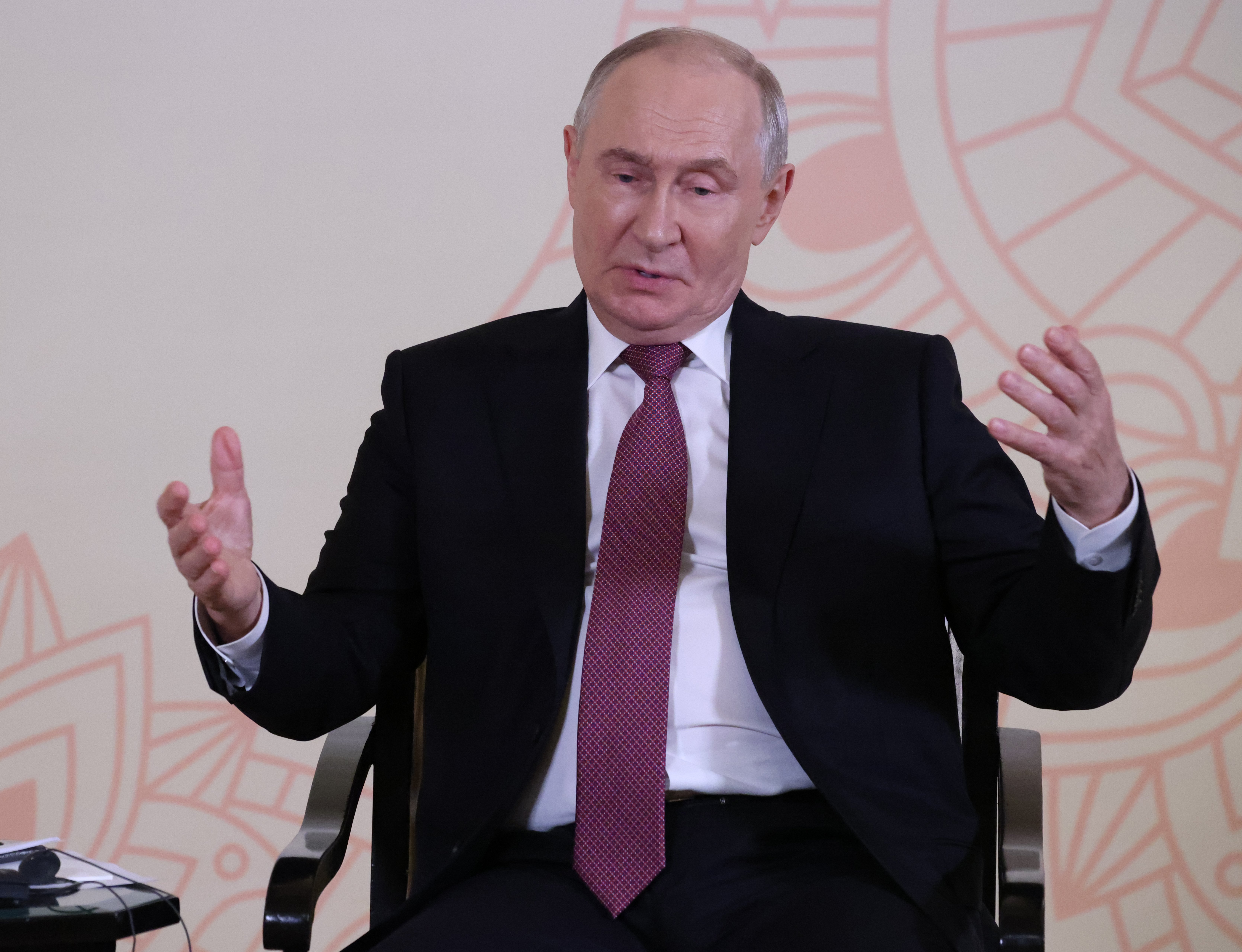 România condamnă alegerile organizate de Putin în teritoriile ocupate din Ucraina: O încălcare a dreptului internaţional