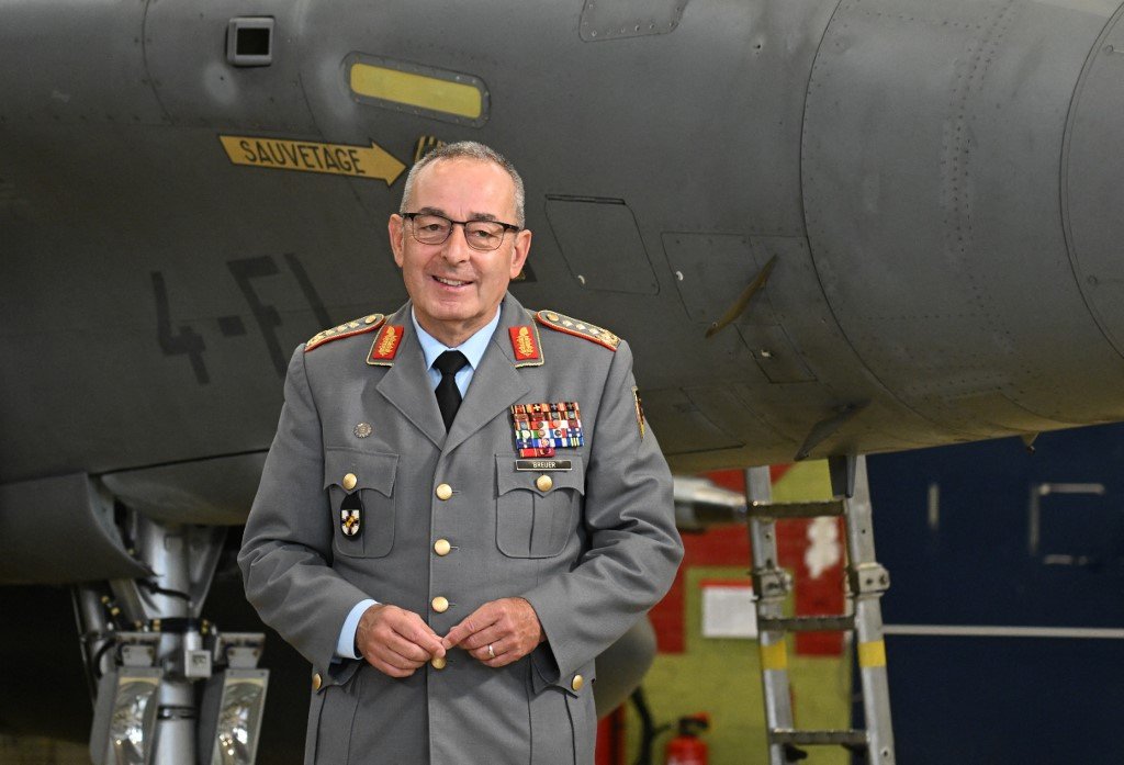 A fost ales noul șef al statului major al NATO. Cine este generalul Carsten Breuer