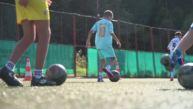 Vouchere de până la 700 de lei pentru copiii care vor să facă sport. Primăriile care oferă acest beneficiu