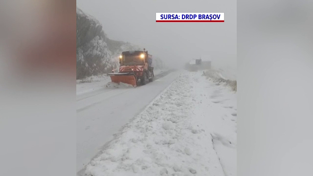 Iarna a venit în Munții Făgăraș. Zăpada a ajuns la 10 centimetri pe Transfăgărășan