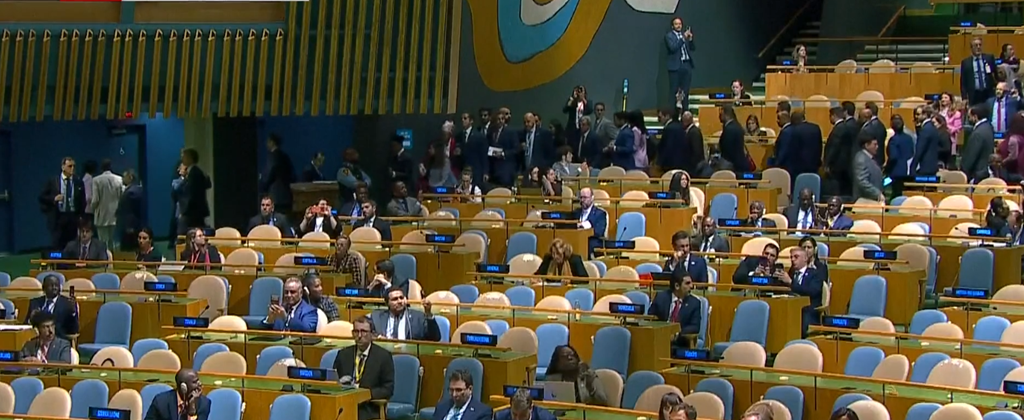 Netanyahu, întâmpinat cu o plecare în masă din sala ONU: „Dacă mai există lași morali aici, vă rog să plecați acum”